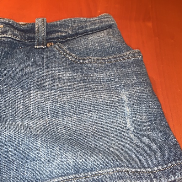 Levi's  Jean shorts - Picture 4 of 6